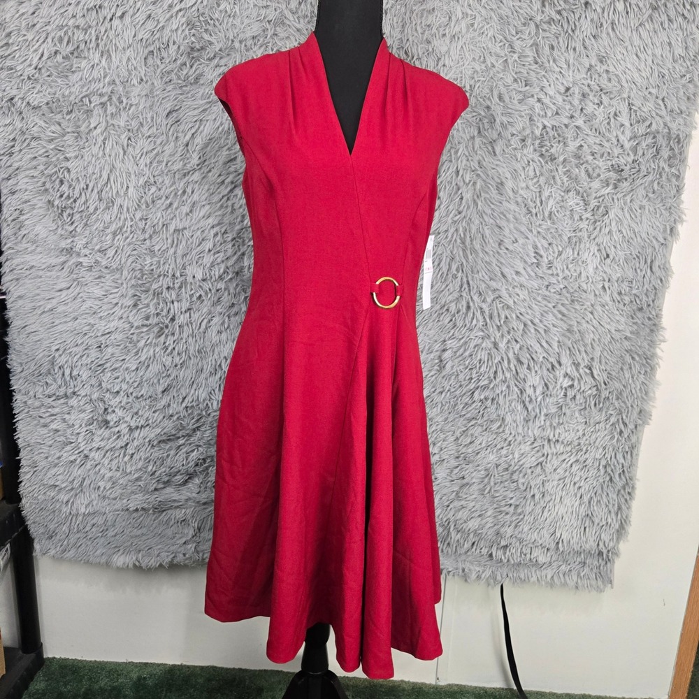 London Times Faux Wrap Dress Women‎ 6 Scarlet Red Gold Ring Accent Midi T5492M